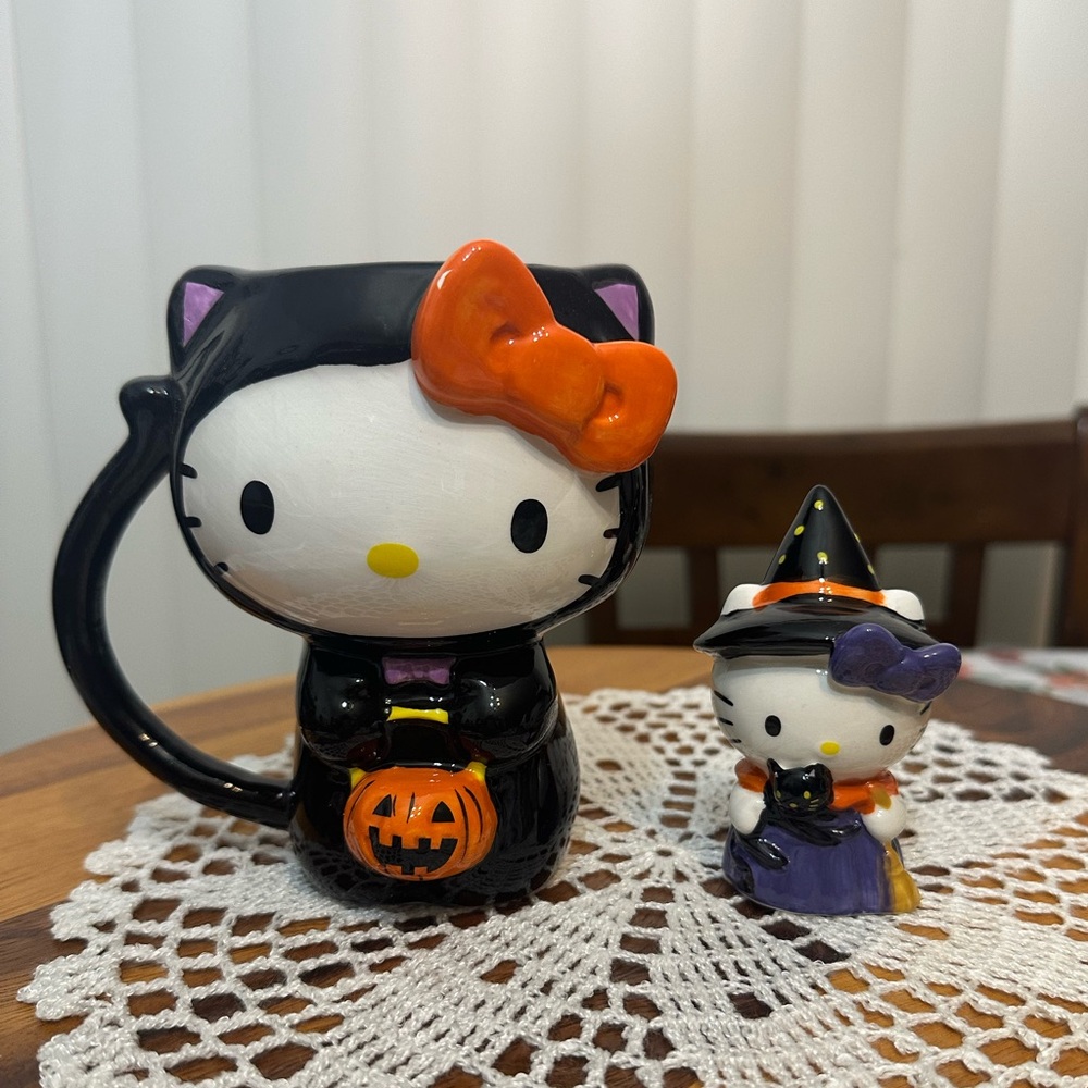 HELLO KITTY HALLOWEEN BLACK CAT FIGURAL MUG AND WITCH FIGURINE Set